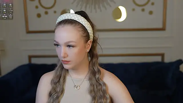 Ella 054 online show from 10-16-25, 10:27