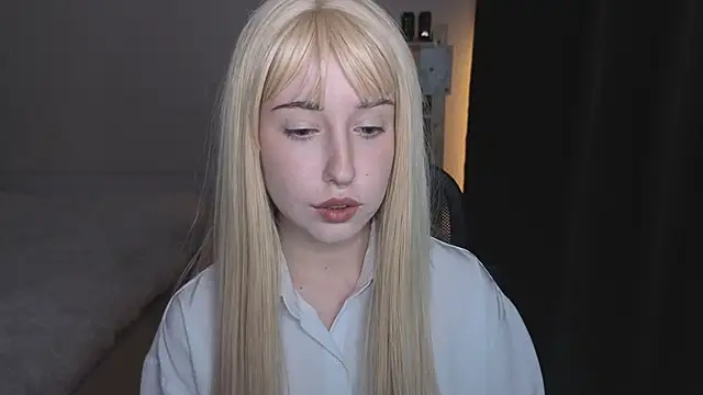 Snapshot of YukiMisa chatting on 09-08-25, 04:06 YukiMisa online show from 09-08-25, 04:06