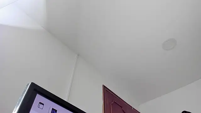 CarolinaFerrer online show from 11-11-25, 04:18