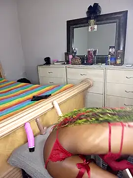 BadGirlSexyT online show from 10-09-25, 05:00