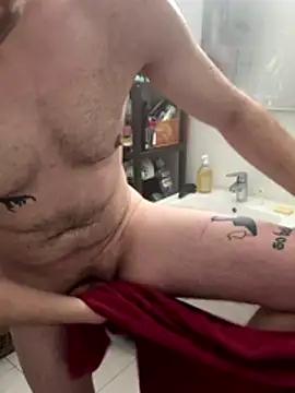 TomieSoichi online show from 12-16-25, 06:18