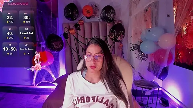 Karoline21 online show from 10-24-25, 02:08