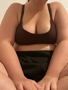 molligesteen online show from 12-20-25, 02:51