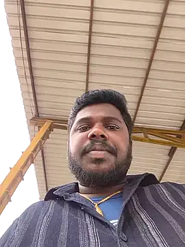 Snapshot of blackyporiki chatting on 09-17-25, 03:52 blackyporiki online show from 09-17-25, 03:52