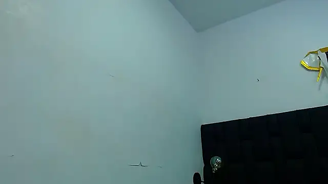 Snapshot of daniel_evans69 chatting on 10-17-25, 07:05 daniel evans69 online show from 10-17-25, 07:05