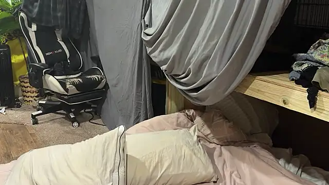 DMcNasty4 online show from 02-04-26, 03:45