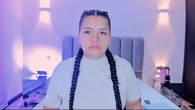 Snapshot of ScarletMoon1_ chatting on 10-19-25, 12:17 ScarletMoon1  online show from 10-19-25, 12:17