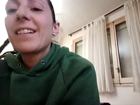 Snapshot of Ebtessamcachonda chatting on 11-11-25, 10:43 Ebtessamcachonda online show from 11-11-25, 10:43