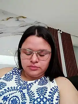 SamanthaPaImer online show from 12-19-25, 04:47