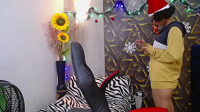 Snapshot of miss_leidy_ chatting on 11-13-25, 03:38 miss leidy online show from 11-13-25, 03:38