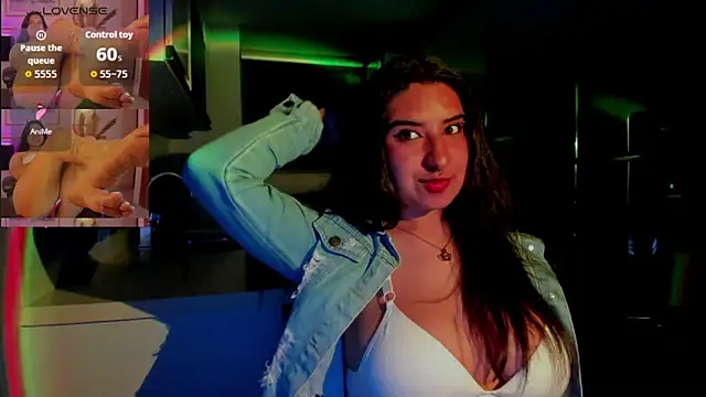 Snapshot of alice_coopperx chatting on 02-11-26, 08:19 alice coopperx online show from 02-11-26, 08:19