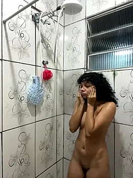 Snapshot of Casal-foda_braba chatting on 10-13-25, 11:27 Casal-foda braba online show from 10-13-25, 11:27