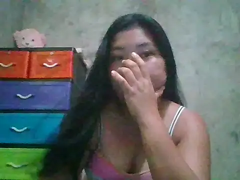 nikki zapphire online show from 11-23-25, 02:55