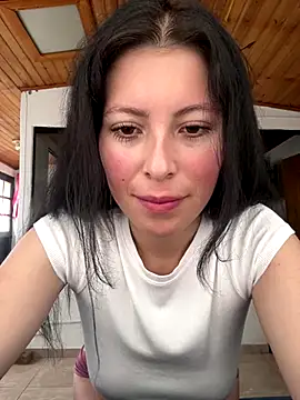 Mia salinass online show from 09-12-25, 07:14