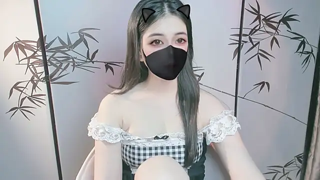 Sparkly Candy online show from 11-06-25, 03:07