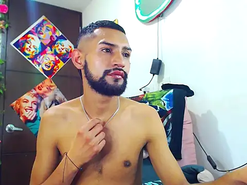 Snapshot of boybunnyerotic chatting on 09-30-25, 11:48 boybunnyerotic online show from 09-30-25, 11:48