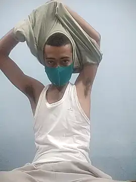 Snapshot of GirlsCrush_ chatting on 09-17-25, 08:38 GirlsCrush online show from 09-17-25, 08:38