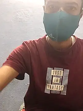 Snapshot of GirlsCrush_ chatting on 09-21-25, 08:05 GirlsCrush online show from 09-21-25, 08:05