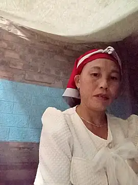 me-cute online show from 10-15-25, 09:04