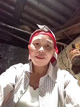 me-cute online show from 11-01-25, 12:29