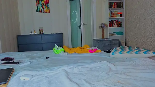 Snapshot of hotgirlzal chatting on 02-22-26, 09:30 hotgirlzal online show from 02-22-26, 09:30