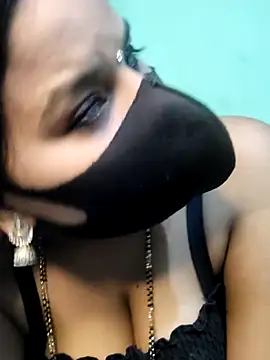 Shneeha le online show from 09-26-25, 09:24