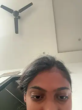 Snapshot of HeerStd chatting on 03-01-26, 03:08 HeerStd online show from 03-01-26, 03:08