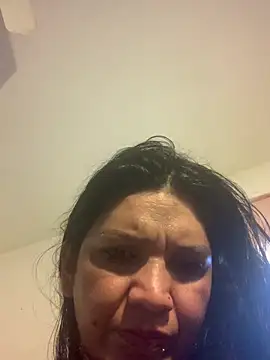 Snapshot of 1986fra chatting on 10-16-25, 05:14 1986fra online show from 10-16-25, 05:14