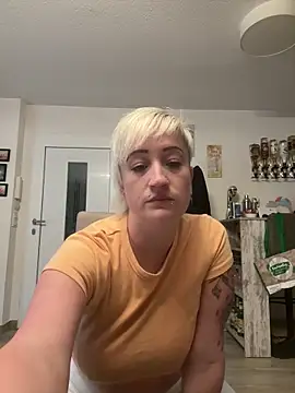 Rozendefotz online show from 09-22-25, 05:42