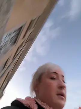 Rozendefotz online show from 11-19-25, 06:24