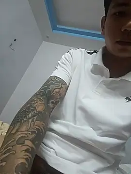 Snapshot of Vuducanh1997 chatting on 10-08-25, 10:57 Vuducanh1997 online show from 10-08-25, 10:57