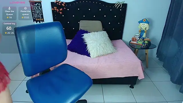 SammySmall F w online show from 10-23-25, 11:14