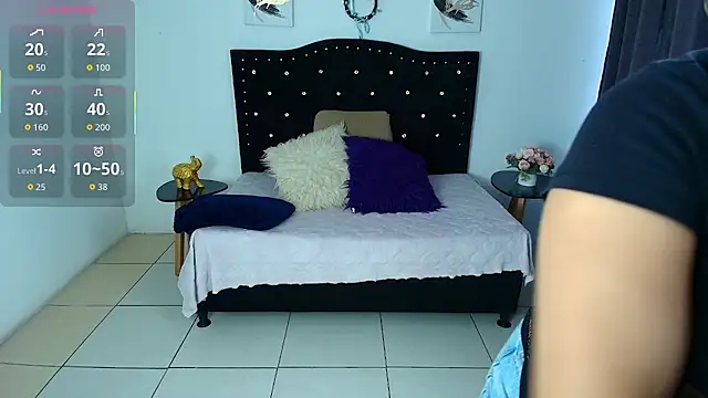 SammySmall F w online show from 11-22-25, 10:09