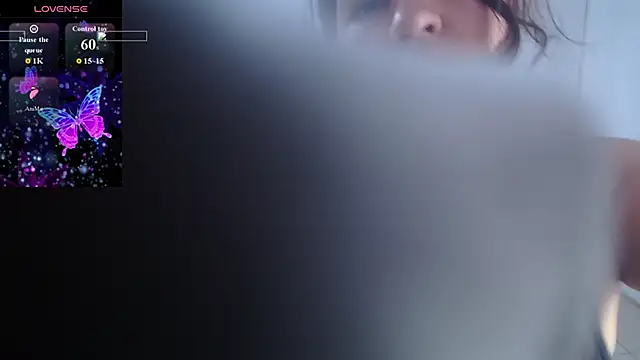 Snapshot of SammySmall_F_w chatting on 02-17-26, 01:40 SammySmall F w online show from 02-17-26, 01:40