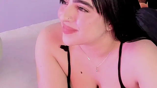 Camila Matinez  online show from 01-15-26, 01:32