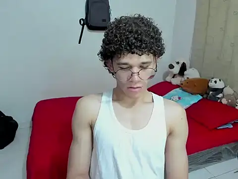 Tom Blues online show from 09-30-25, 12:32