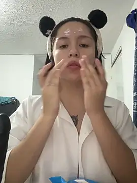 aliciia 23 online show from 10-01-25, 04:18