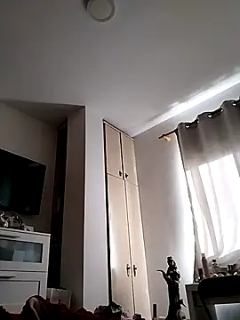 Snapshot of canariamorbosa chatting on 10-31-25, 09:43 canariamorbosa online show from 10-31-25, 09:43