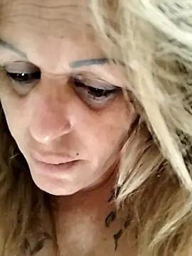 Snapshot of canariamorbosa chatting on 11-08-25, 11:21 canariamorbosa online show from 11-08-25, 11:21