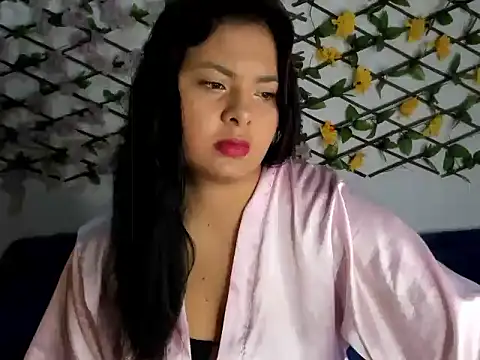 lizz star online show from 09-30-25, 04:12