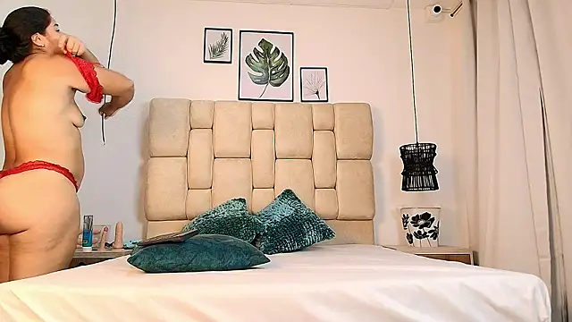 elizawiliamst online show from 09-10-25, 01:22