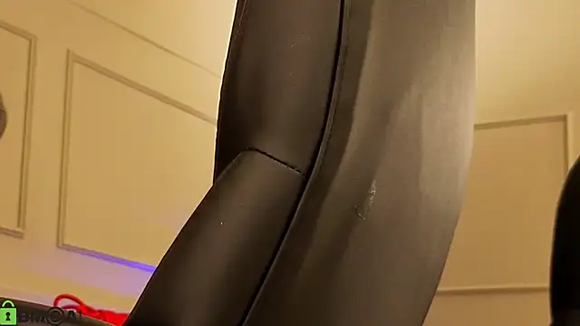 Lollipop Rose online show from 09-24-25, 04:05