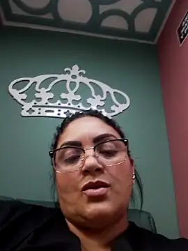 Snapshot of tiffany_Johnson1 chatting on 10-11-25, 10:08 tiffany Johnson1 online show from 10-11-25, 10:08