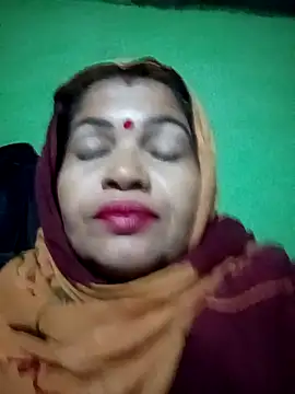 Snapshot of Manavi_x chatting on 11-16-25, 09:42 Manavi x online show from 11-16-25, 09:42