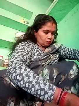 Snapshot of Manavi_x chatting on 11-23-25, 08:47 Manavi x online show from 11-23-25, 08:47