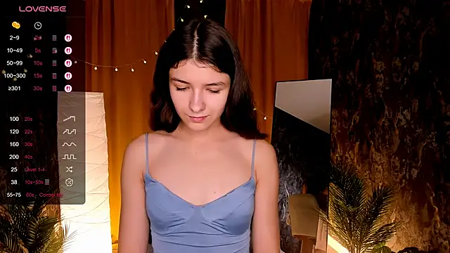 amy cute cat online show from 10-18-25, 09:10