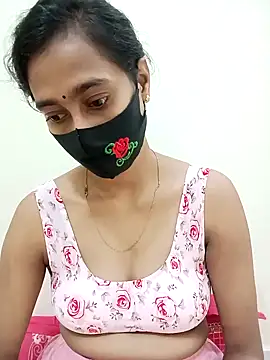 Snapshot of Softecho-03 chatting on 10-26-25, 02:39 Softecho-03 online show from 10-26-25, 02:39