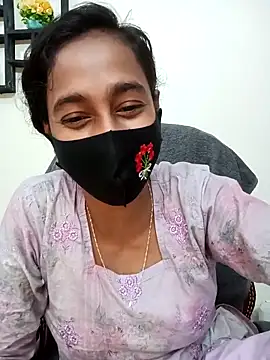 Snapshot of Softecho-03 chatting on 11-07-25, 10:10 Softecho-03 online show from 11-07-25, 10:10