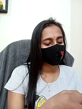 Snapshot of Softecho-03 chatting on 11-16-25, 12:00 Softecho-03 online show from 11-16-25, 12:00