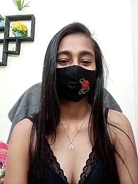 Snapshot of Softecho-03 chatting on 11-17-25, 12:22 Softecho-03 online show from 11-17-25, 12:22